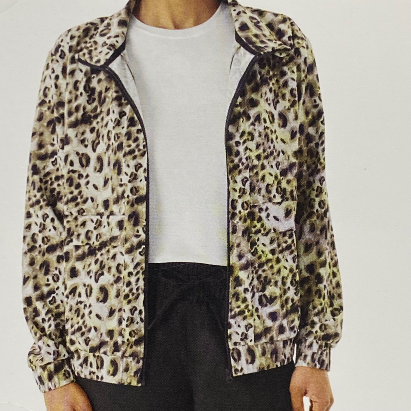 Members Mark Womens Travel Jacket Leopard Animal Print Full Zip Brown Md Nwt